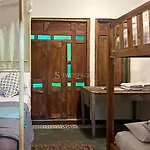 Twospaces Living At Kayu Beach Villa, Nusa Dua Beach