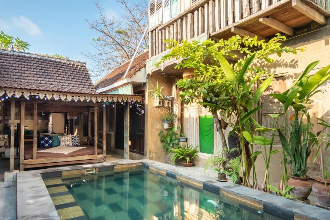 Homestay Twospaces Living At Kayu Villa, Nusa Dua